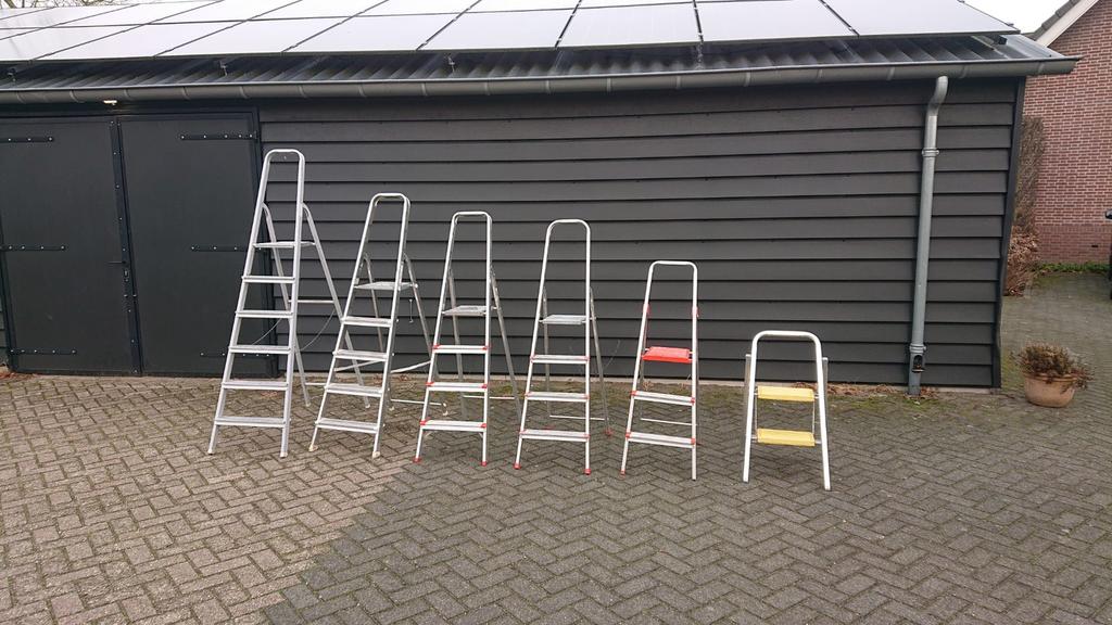 Huishoudtrappen Diverse Merken —> 5,- per trede/plateau, Ophalen, Gebruikt, Trap, Opvouwbaar of Inschuifbaar