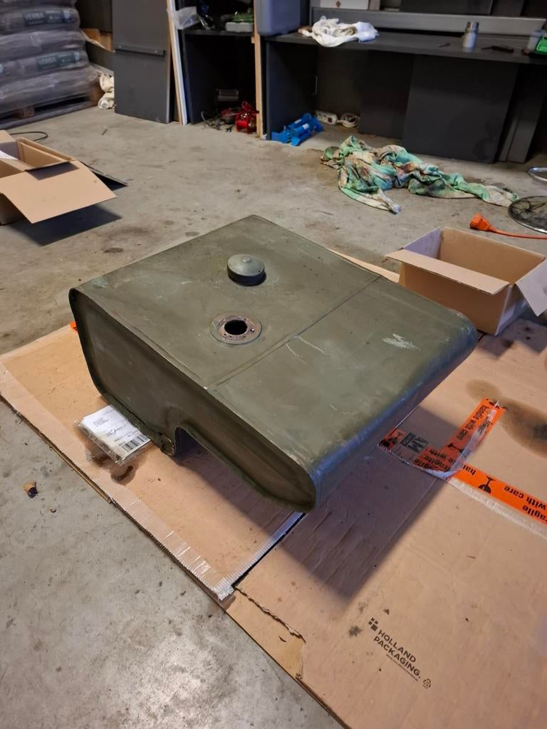 Benzinetank Jeep Willys/Ford GPW 1943, Gebruikt, Achterklep, Achter, Ophalen