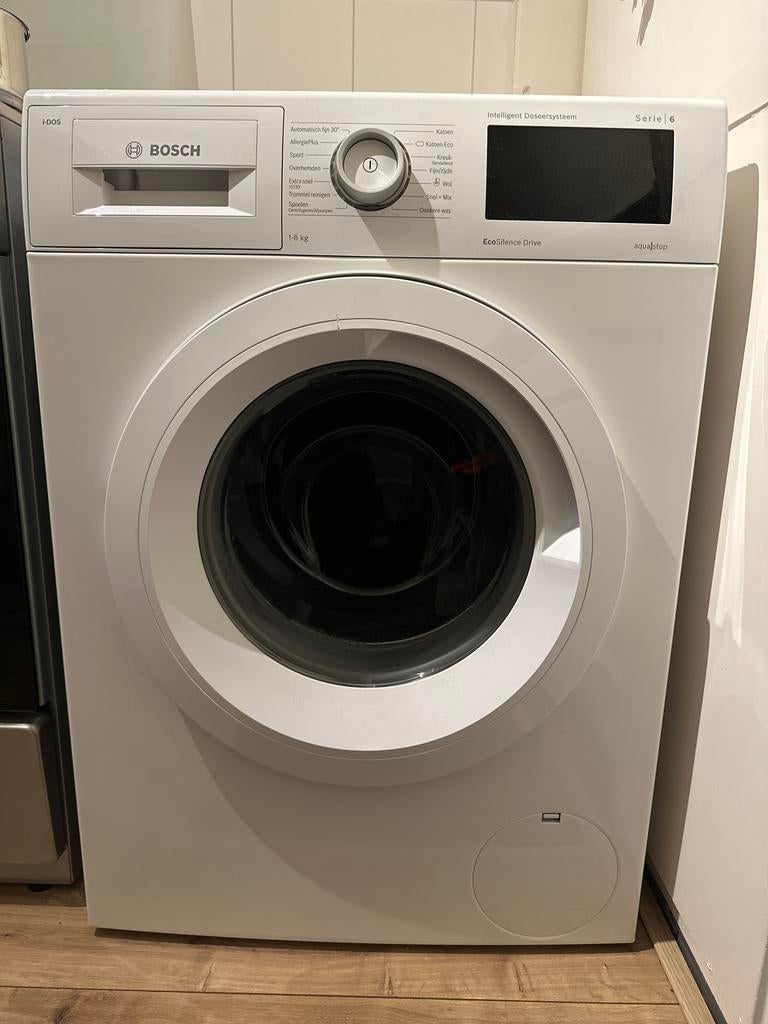 Bosch Serie 6 Wasmachine - Voorlader, Witgoed en Apparatuur, Wasmachines, Ophalen, Gebruikt, 85 tot 90 cm, 1200 tot 1600 toeren