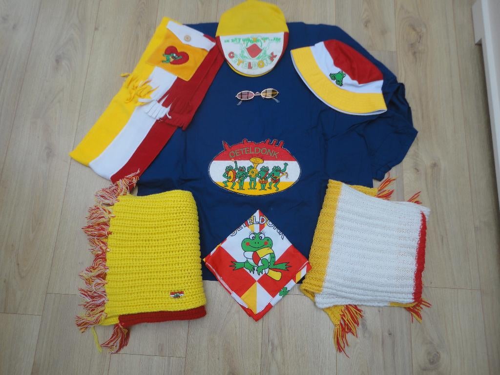 Mooie Oeteldonkse carnavals kiel + veel kledingaccessoires, Maat 38/40 (M), Oeteldonk, Carnaval, Ophalen of Verzenden