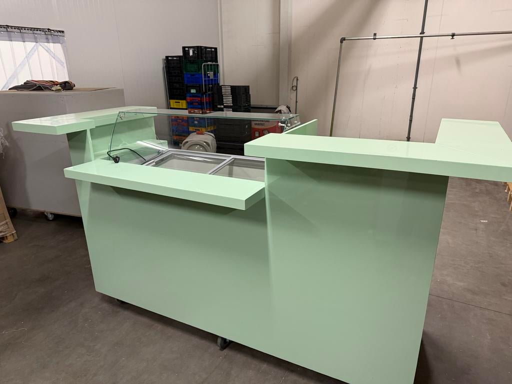 Mobiele ijsbar met schepijsvitrine - Nieuw!, Huis en Inrichting, Barren, Ophalen