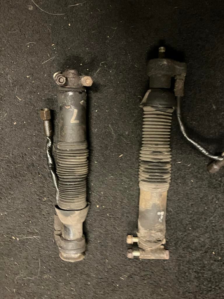 Schokdempers achter, mercedes w124 station, Ophalen of Verzenden, Gebruikt, Mercedes-Benz