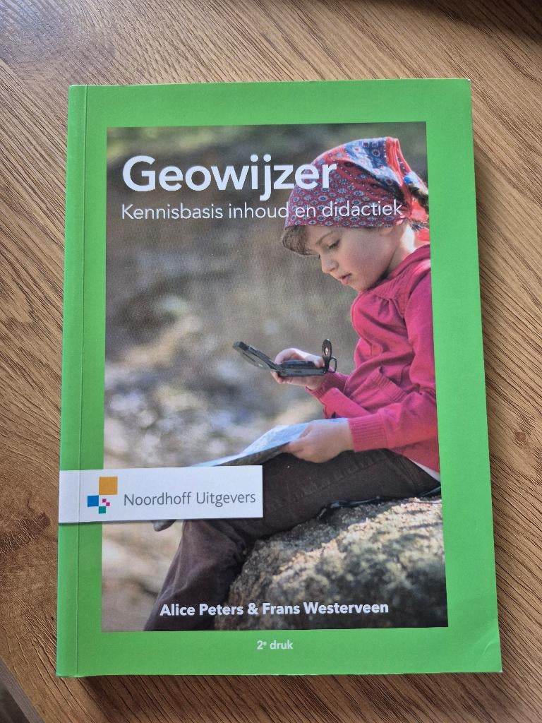 Geowijzer kennisbasis, Boeken, Studieboeken en Cursussen, Zo goed als nieuw, Alice Peters; Frans Westerveen, Alpha, HBO