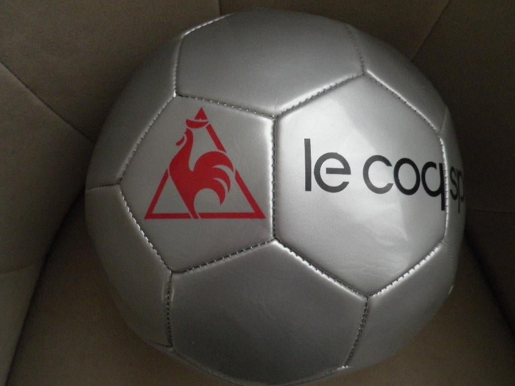 Le coq voetbal., Sport en Fitness, Voetbal, Maat XS of kleiner, Ophalen of Verzenden, Nieuw, Bal