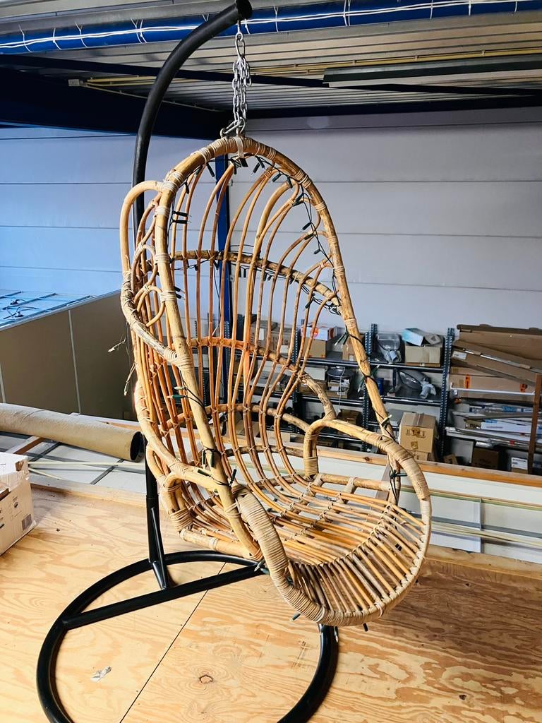 Rivièra Maison rotan hangstoel egg chair, Huis en Inrichting, Ophalen, Gebruikt, Bruin, Eén