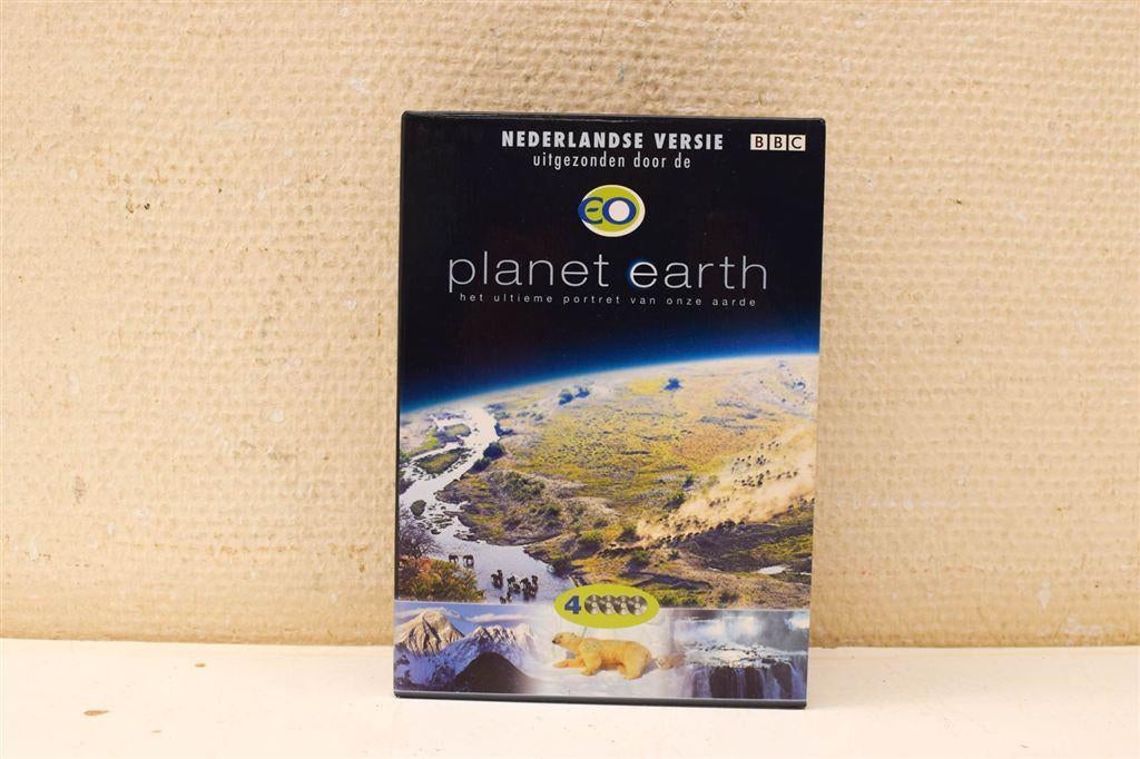 4 DVD Box Nederlandse versie Planet Earth 50102, Ophalen of Verzenden, Gebruikt
