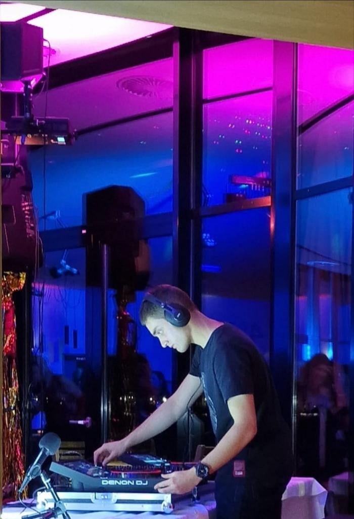 DJ Ziggy, Diensten en Vakmensen, Muzikanten, Artiesten en Dj's, Solo-artiest