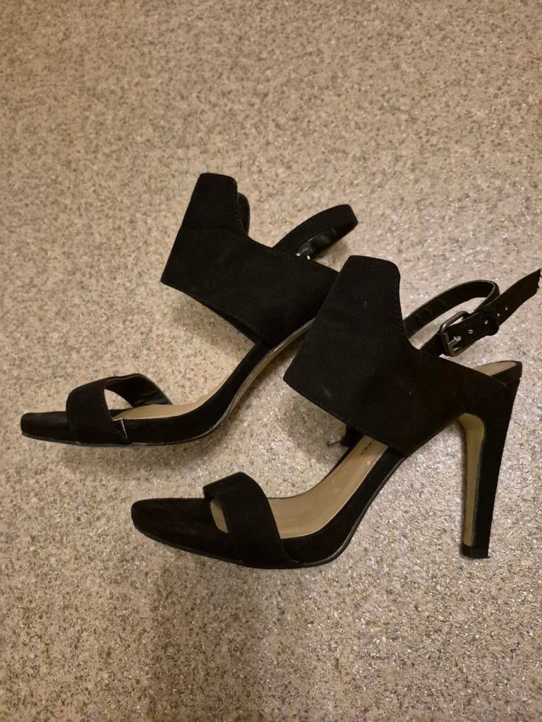 Elegante zwarte hakken - Atmosphere, Zwart, Ophalen of Verzenden, Zo goed als nieuw, Pumps