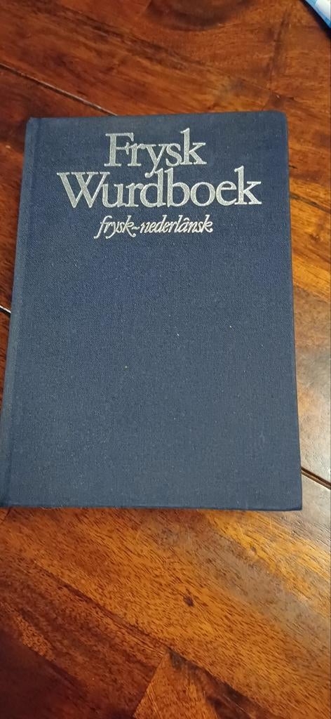 Frysk Wurdboek - Fries-Nederlands Woordenboek, Onbekend, Ophalen of Verzenden, Zo goed als nieuw, Overige uitgevers