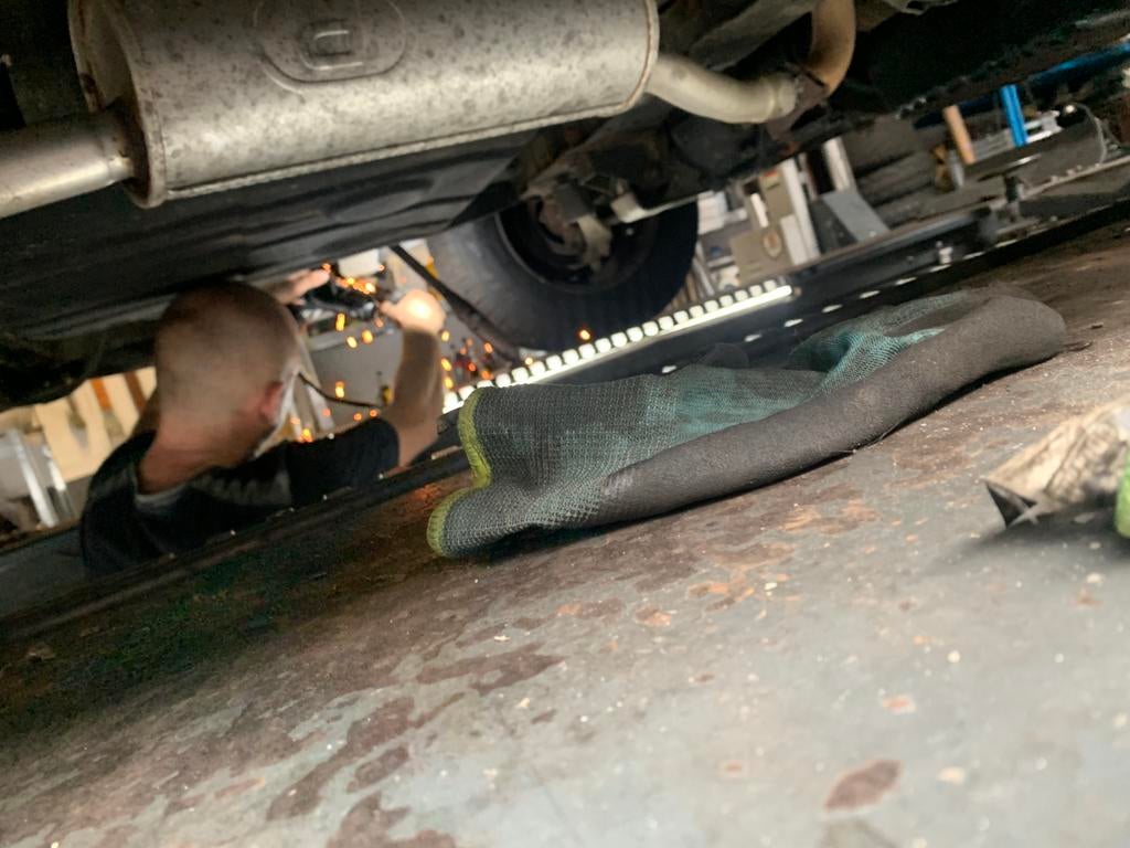 Automonteur gezocht voor in Roosendaal garage ccr, Diensten en Vakmensen, Auto en Motor | Monteurs en Garages