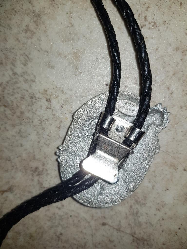 Bolo tie, Kleding | Heren, Stropdassen, Ophalen of Verzenden, Zo goed als nieuw, Overige kleuren, Met patroon