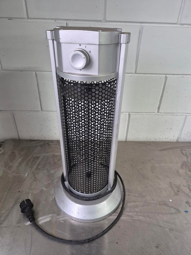 Eurom terrasverwarmer - under table heater 900W, Tuin en Terras, Terrasverwarmers, Elektrisch, Gebruikt, Vloer, Ophalen of Verzenden