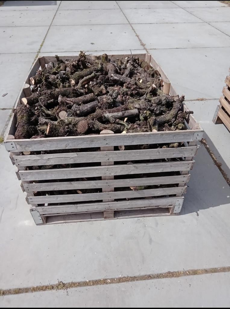 Droog perenhout fruitbomenhout haardhout, Ophalen of Verzenden