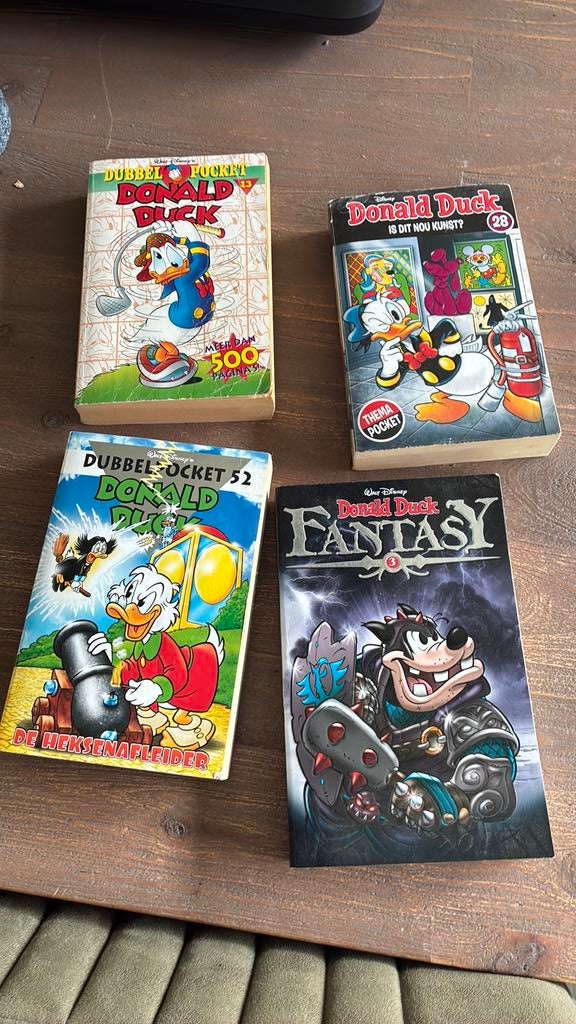 250+  erg veel donald duck pockets en dubbel pockets, Meerdere comics, Ophalen of Verzenden, Gelezen, Europa