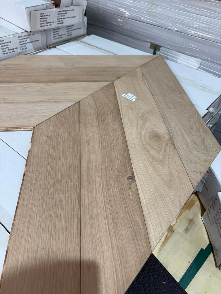 45m2 Eiken houten hongaarse punt €39,5 pm2 inc btw, Doe-het-zelf en Verbouw, Parket, 50 tot 150 cm, Nieuw, Ophalen of Verzenden