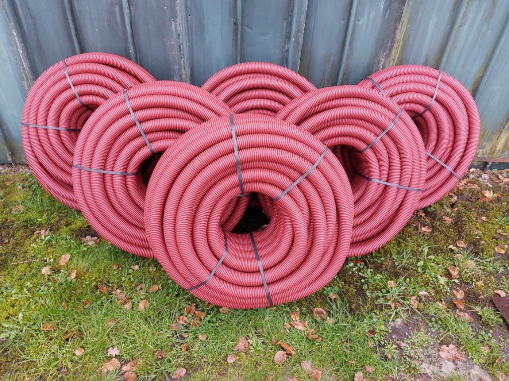 Te koop Mantelbuis: Flexibele + trekdraad 50 63 90 110 125mm, Doe-het-zelf en Verbouw, Buizen en Afvoer, Pvc, 6 meter of meer