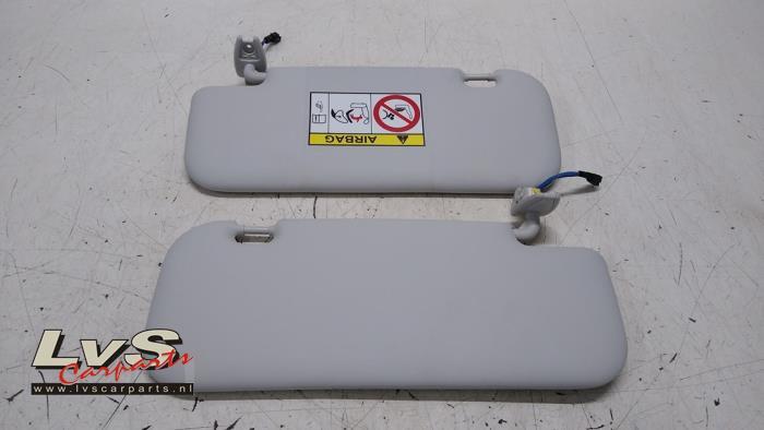 Zonneklep set van een Fiat 500X, Ophalen of Verzenden, 3 maanden garantie, Gebruikt, Fiat