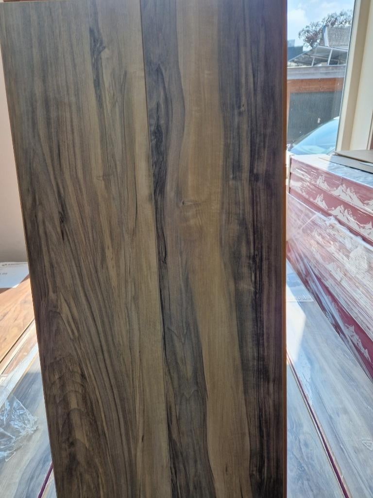 LAMINAAT SWISS ELITE COPPER SHISHAM NU € 13,95 PER M²., Ophalen, Geen, Nieuw, 25 tot 50 m²