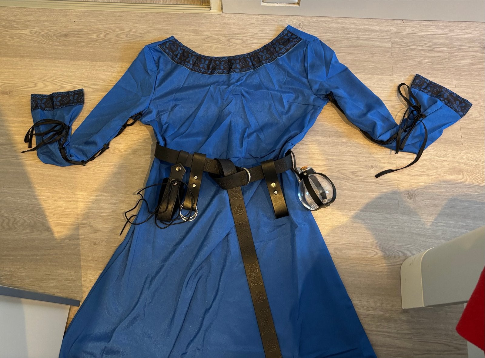 Cosplay Jonkvrouw Kostuum - Maat 44/46, Ophalen of Verzenden, Nieuw, Overige typen