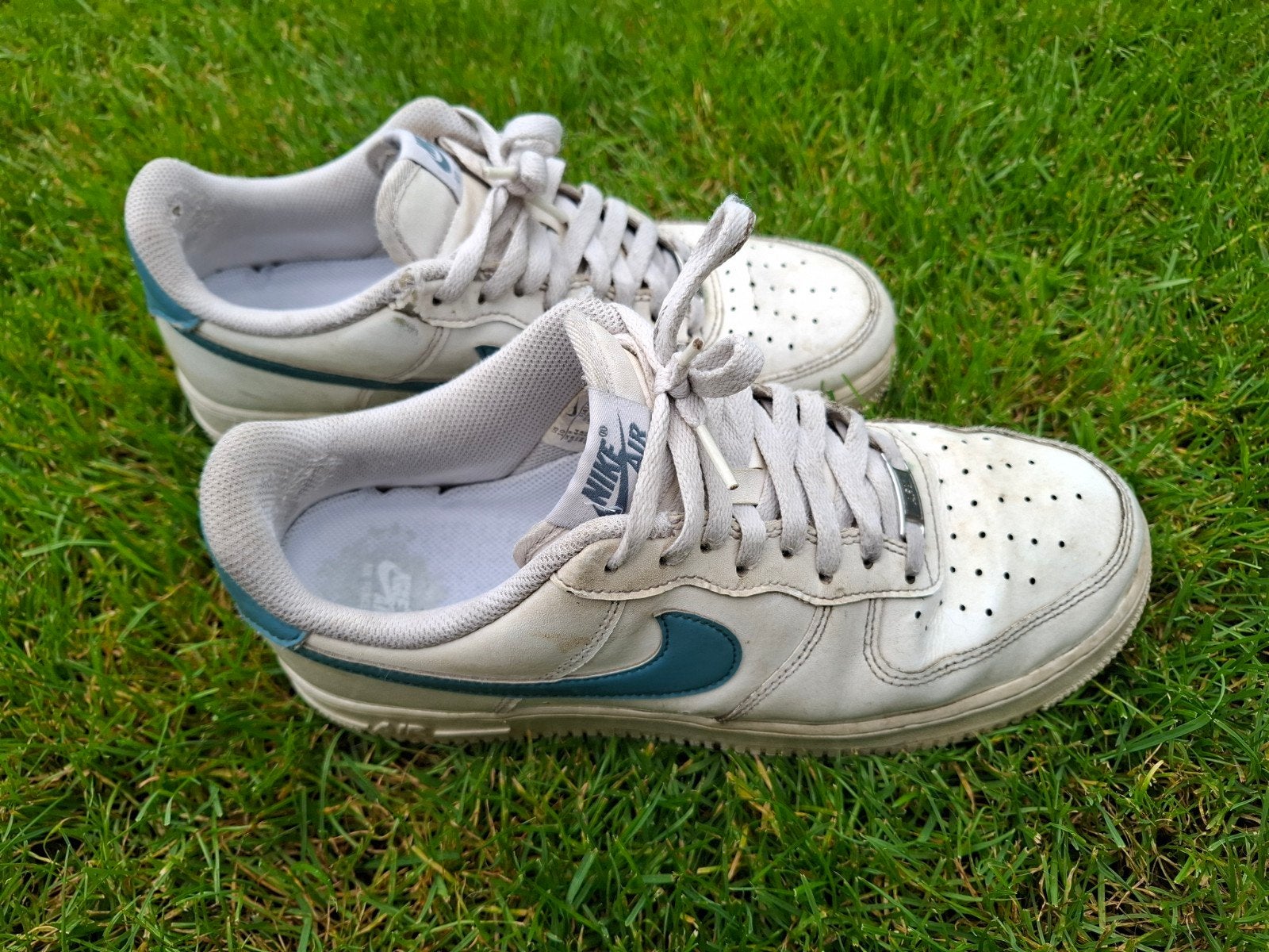 Nike Air Force 1 Sneakers - Maat 44, Wit, Ophalen of Verzenden, Sneakers of Gympen, Gedragen