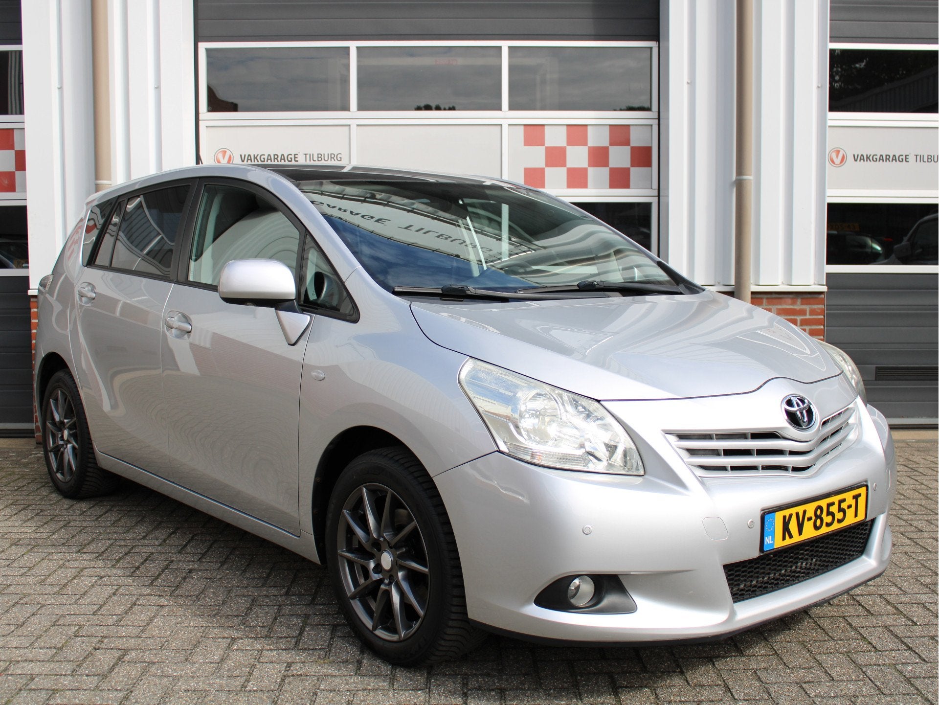 Toyota Verso 1.8 VVT-i Edition 7-pers. Climate/PDC/Pano/Crui, Auto's, Euro 5, Gebruikt, 4 cilinders, 7 stoelen