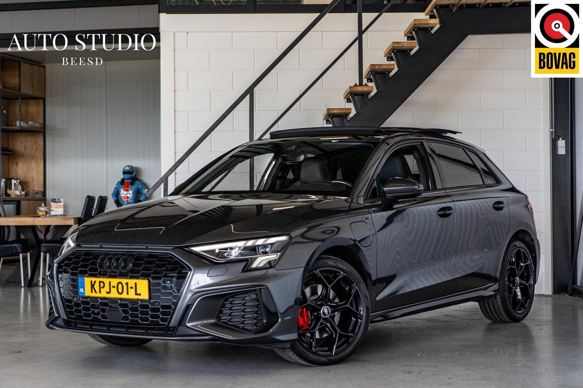 Audi A3 Sportback 40 TFSI e S-line | Pano | Sfeer | Diffuser, 1525 kg, Gebruikt, 4 cilinders, Met garantie (alle)