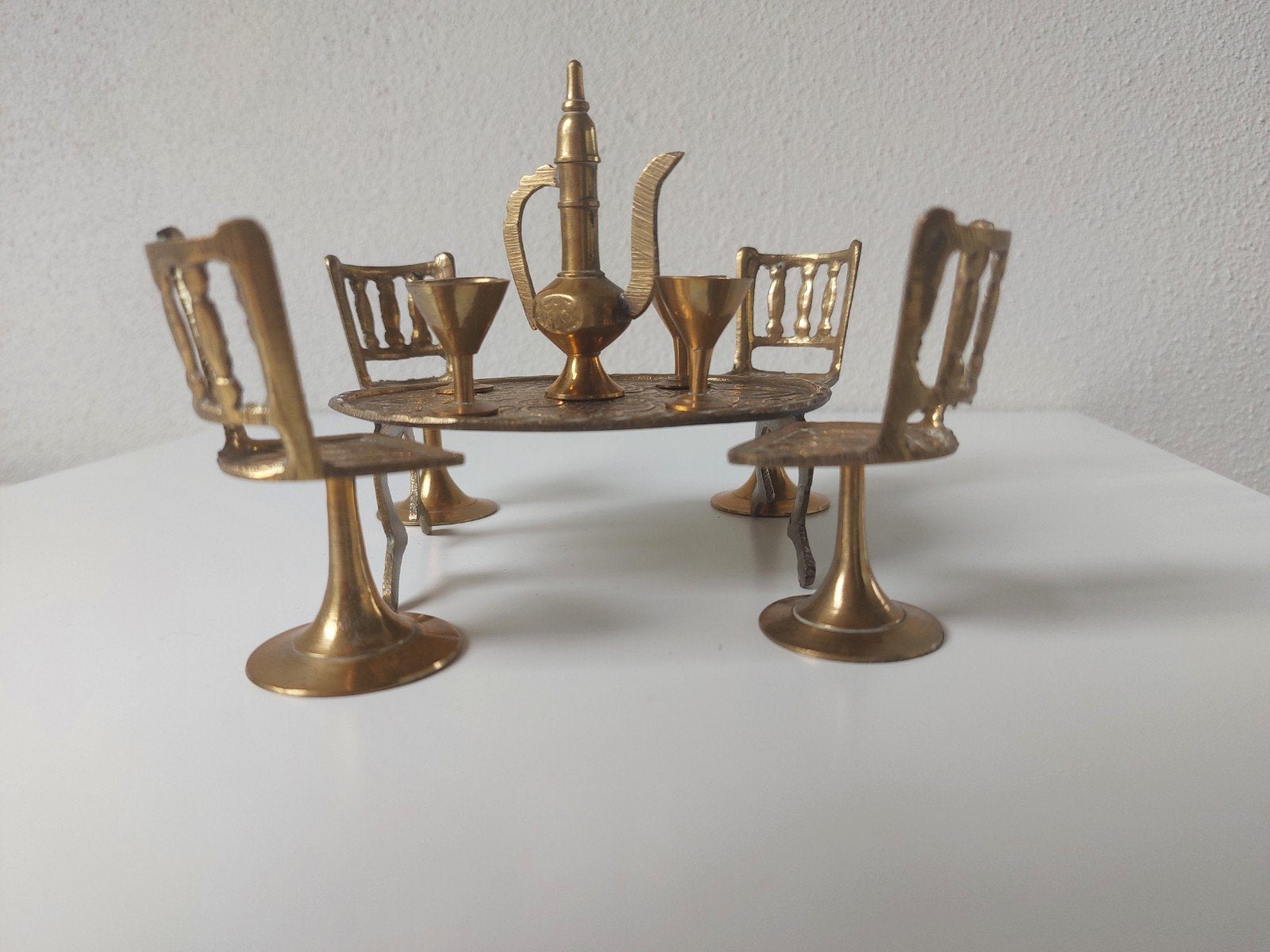 Koperen Miniatuur Eethoekje met Servies, Ophalen of Verzenden