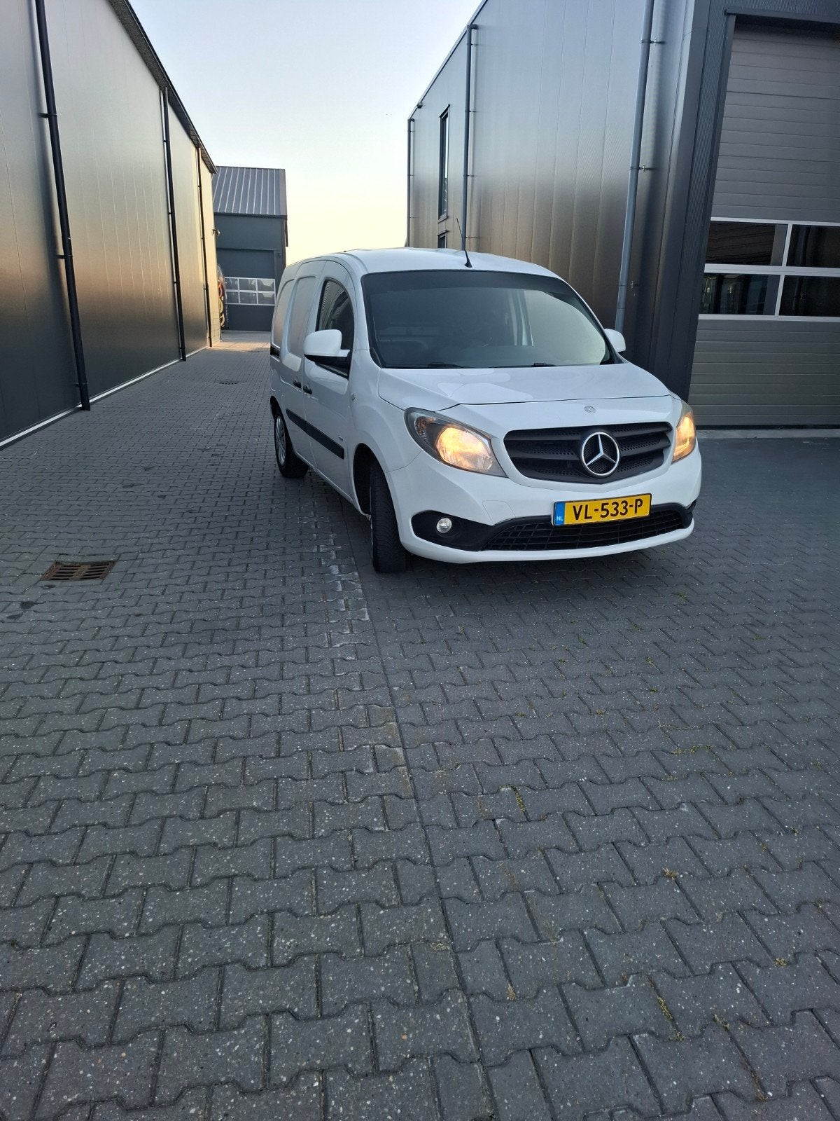 Mercedes-Benz Citan 1.5 CDI 55KW 2015, Auto's, Voorwielaandrijving, Euro 5, Stof, 74 pk
