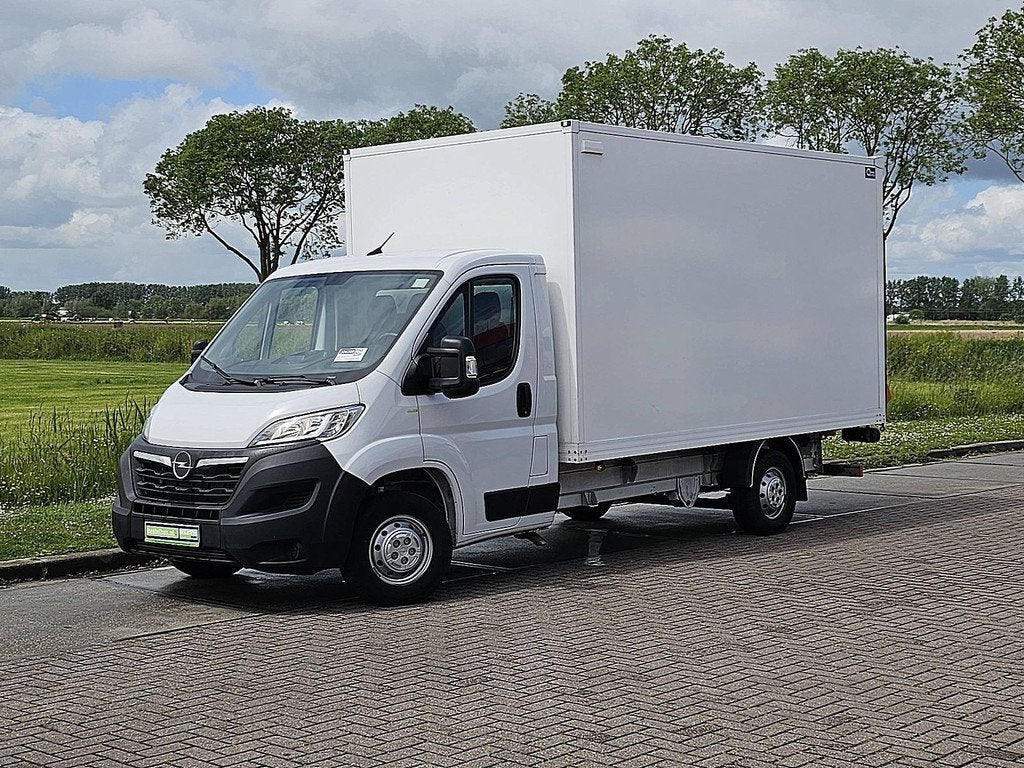 OPEL MOVANO 2.2 bakwagen laadklep!, Gebruikt, Euro 6, Wit, Te koop
