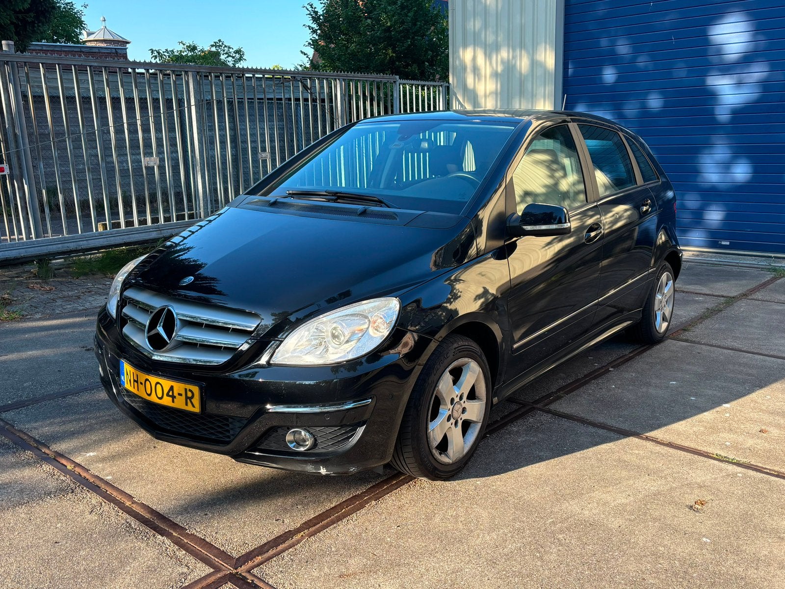 Mercedes-Benz B-Klasse 1.7 B170 5DRS CVT 2010 Zwart| AUT, 4 cilinders, Multifunctioneel stuurwiel, Zwart, 14 km/l