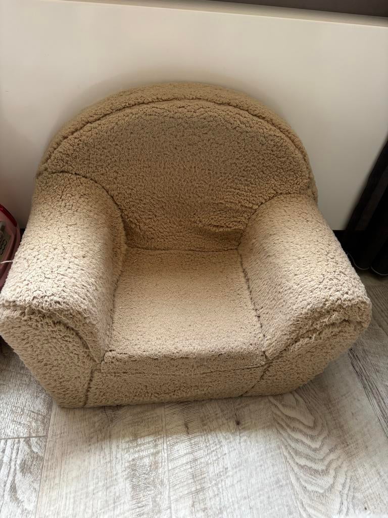 Kinderfauteuil kleur beige, Kinderen en Baby's, Ophalen, Zo goed als nieuw, Stoel(en)
