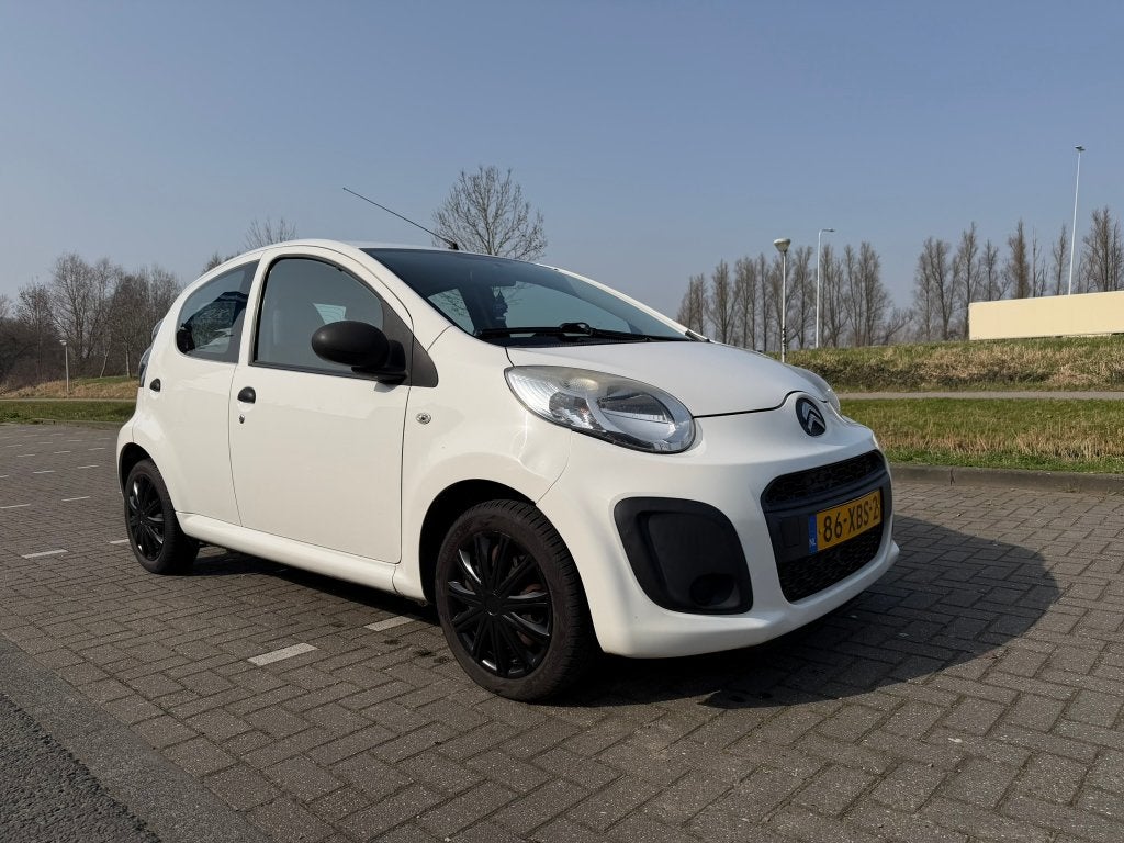 *BTW-auto* *1e Eig* Citroën C1 1.0i 5D 2012 Wit Airco, Auto's, Voorwielaandrijving, Stof, 4 stoelen, C1