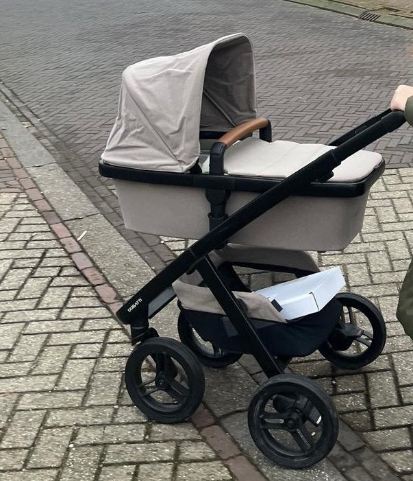 Dubatti Two kinderwagen – beige/cognac – all terrain, Ophalen, Zo goed als nieuw, Overige merken