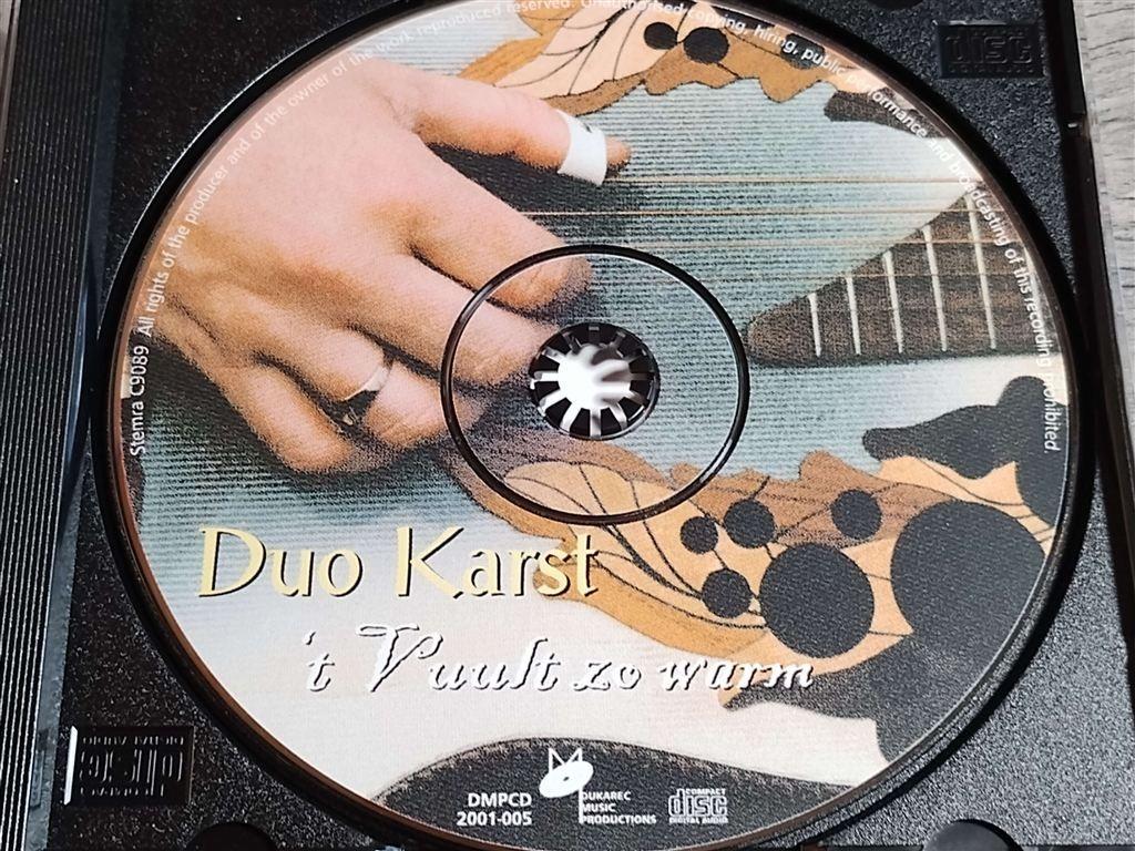 Duo Karst - T Vuult Zo Warm, Ophalen of Verzenden, Zo goed als nieuw, Levenslied of Smartlap
