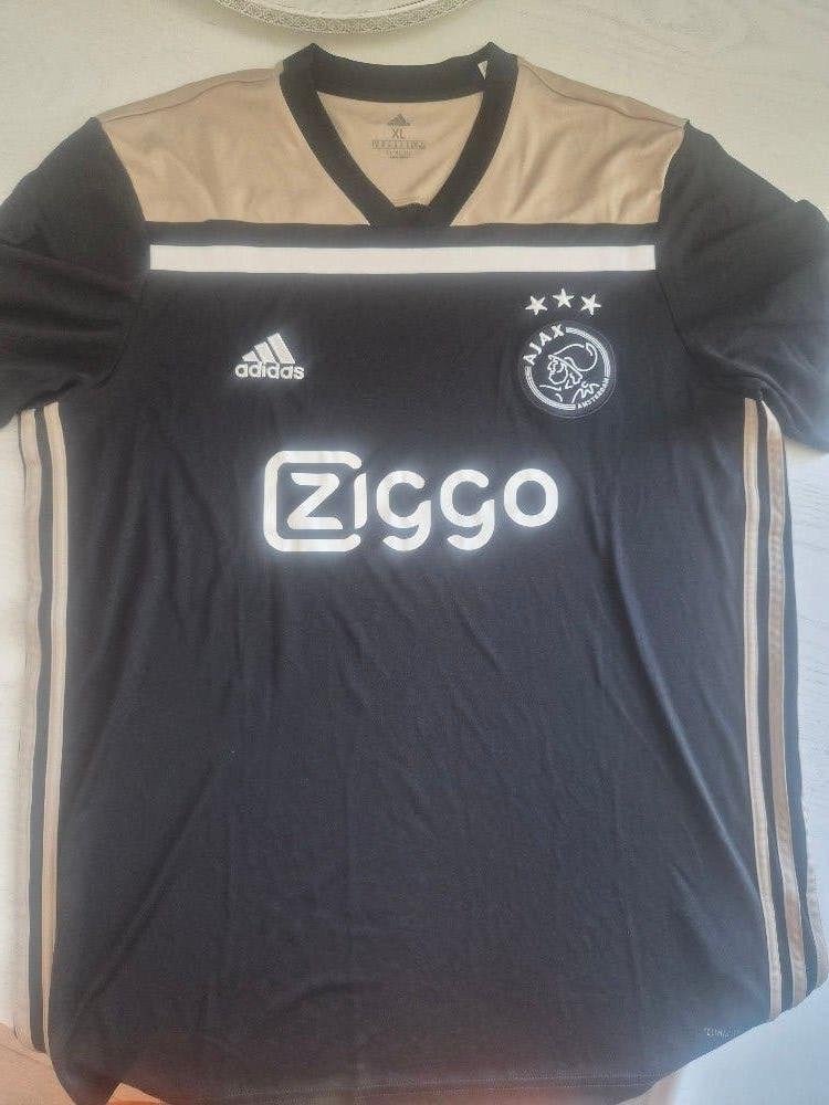 Gezocht: Ajax shirts, Maat XL, Ophalen of Verzenden, Zo goed als nieuw, Shirt