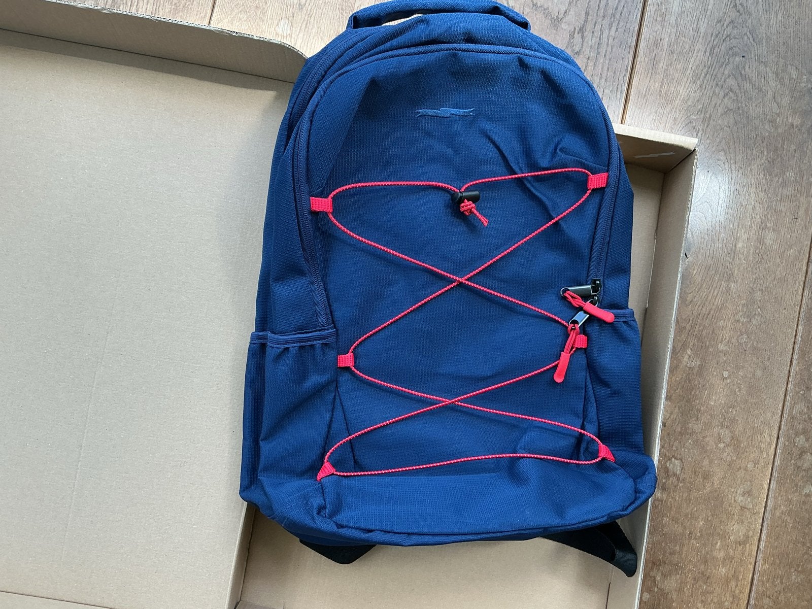 2 Nieuwe Waterafstotende Rugzakken met Laptopvak en Helmkoor, 25 tot 40 cm, Nieuw, Ophalen of Verzenden, Waterdicht
