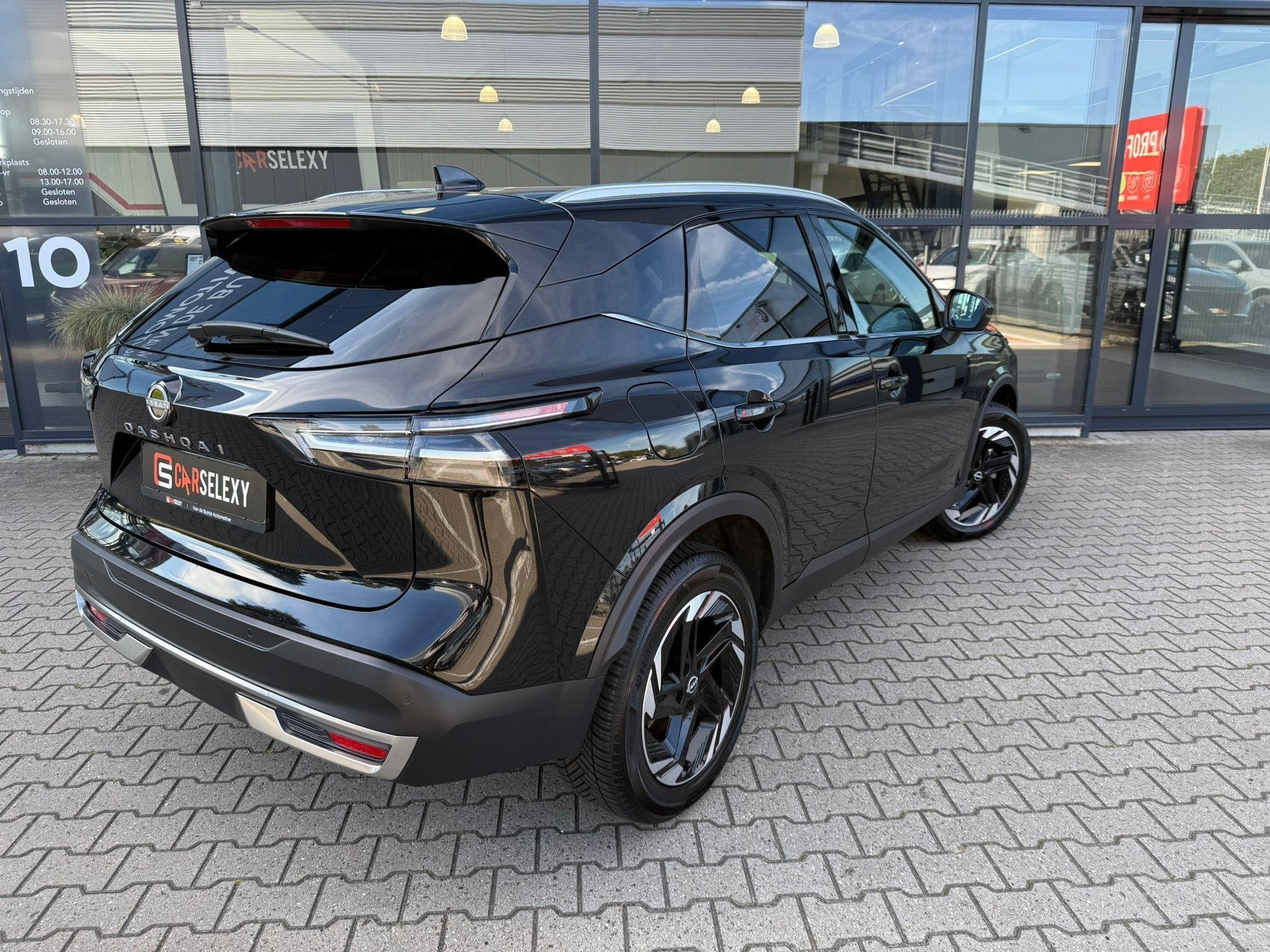 Nissan Qashqai 1.3 MHEV Xtronic N-Connecta *Cold & Easy Pack, Auto's, 12 maanden, Stof, Gebruikt, Euro 6
