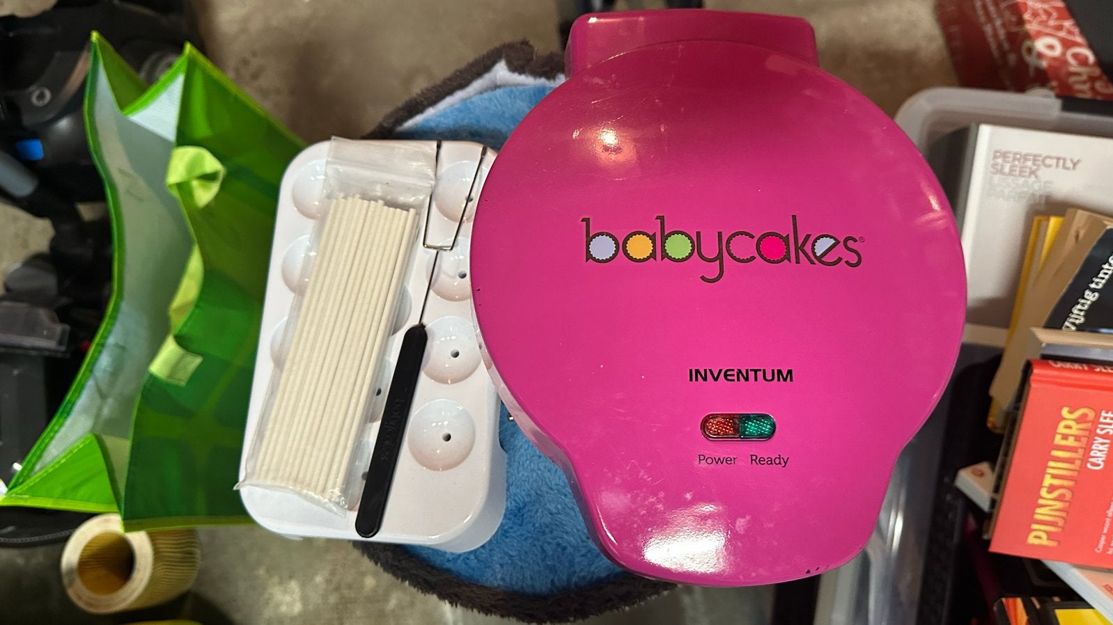 Inventum Babycakes Cake Pop Maker Roze, Ophalen, Gebruikt