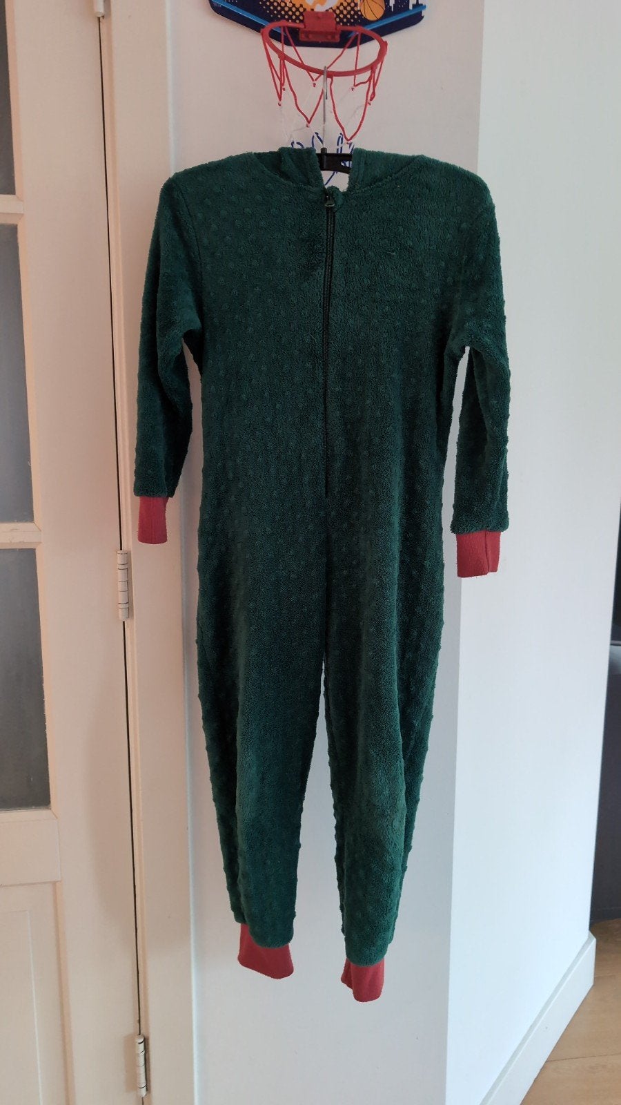 Groene dinosaurus/draak onesie maat 122/128, Ophalen, Zo goed als nieuw, 9th Avenue, Jongen of Meisje