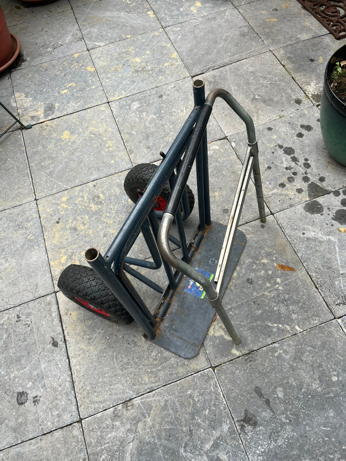 Steekwagen met tuinzakken, 60 tot 80 liter, Ophalen, Gebruikt, Steekwagen