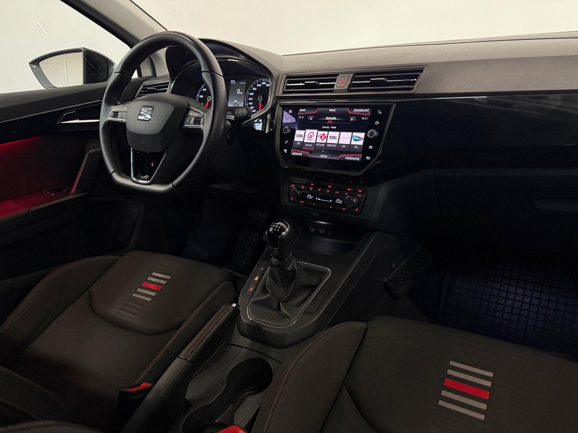 Seat Ibiza 1.0 TSI FR Cruise Led Sfeer Keyless18 inch, Auto's, Seat, Dealer onderhouden, Stof, Gebruikt, Met garantie (alle)