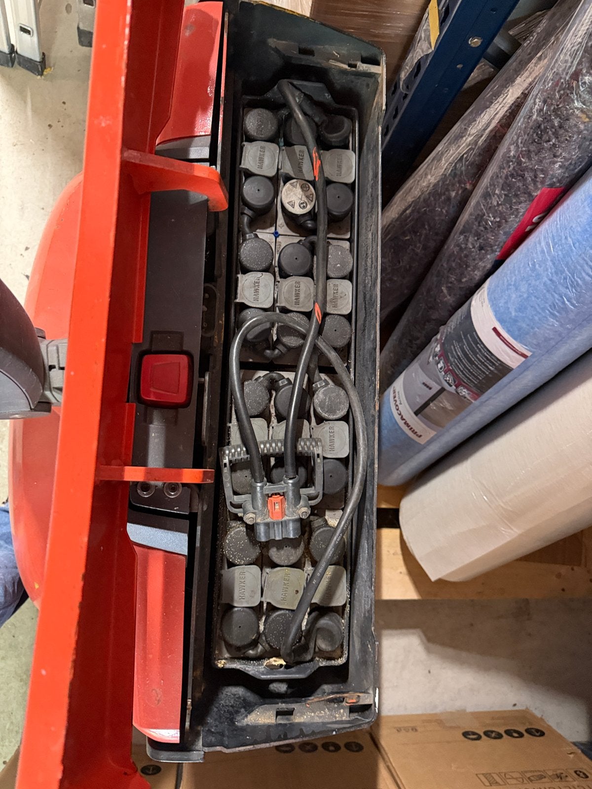 BT Palletwagen - Elektrisch, met codeslot, Ophalen, Gebruikt