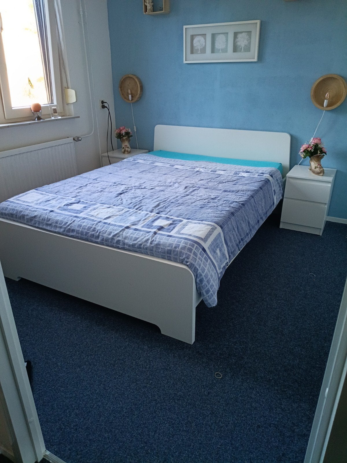 Askvoll bedframe 140x200 wit en 2x malm nachtkastjes, Huis en Inrichting, Ophalen, Wit, Tweepersoons, 140 cm
