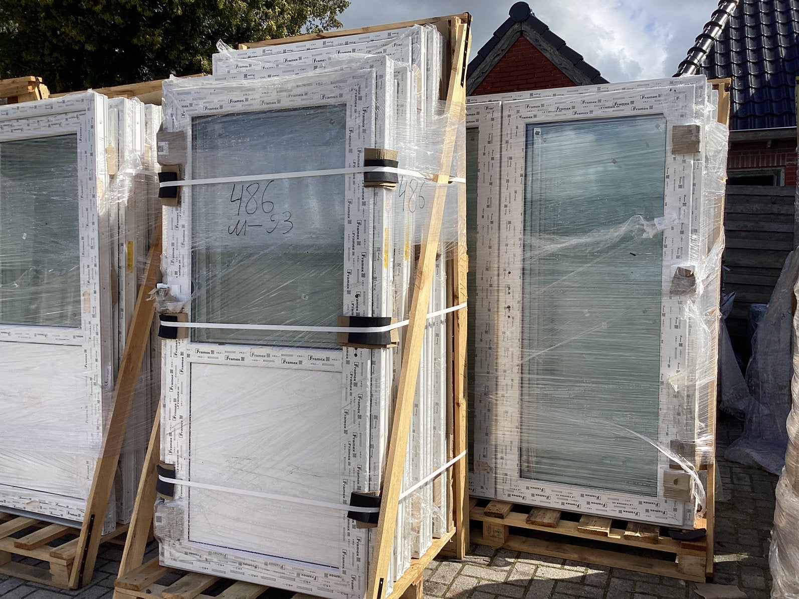 Kunststof deur. 100 x 200 en 104 x 220. Buitendeur, Doe-het-zelf en Verbouw, Deuren en Horren, Ophalen, Nieuw, 200 tot 215 cm