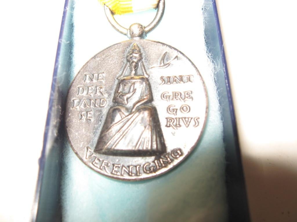 Zilveren eremedaille NSGV, Nederlandse Gregorius  Vereniging, Postzegels en Munten, Penningen en Medailles, Ophalen of Verzenden