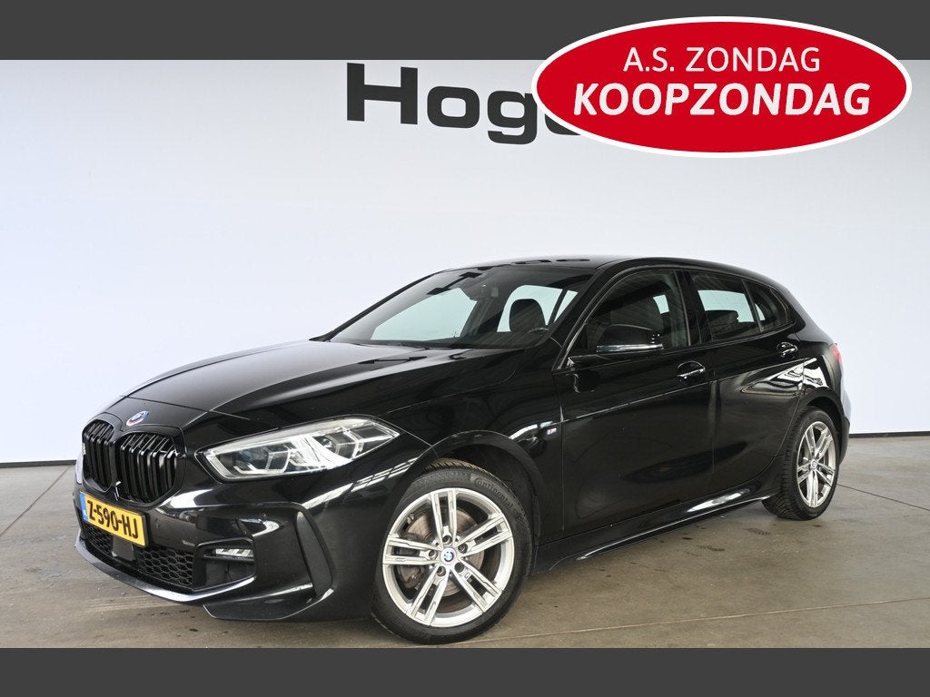 BMW 1-serie 118i High Executive Automaat M-Pakket Navigatie, Auto's, Automatische klimaatregeling, Gebruikt, Met garantie (alle)