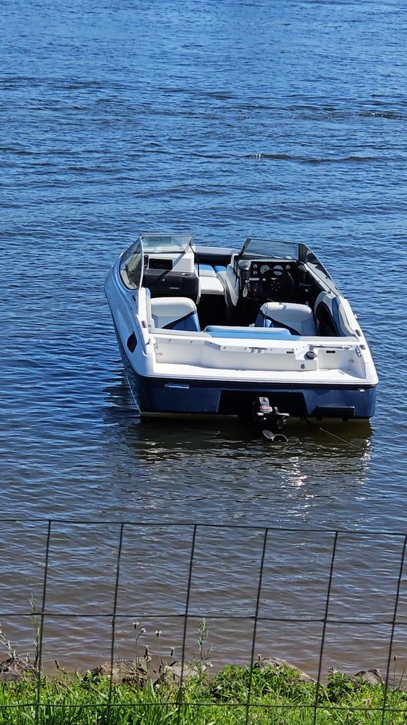 Bayliner capri 1850 cs 145 pk met trailer, Watersport en Boten, Gebruikt, Binnenboordmotor, 120 tot 200 pk, Ophalen of Verzenden