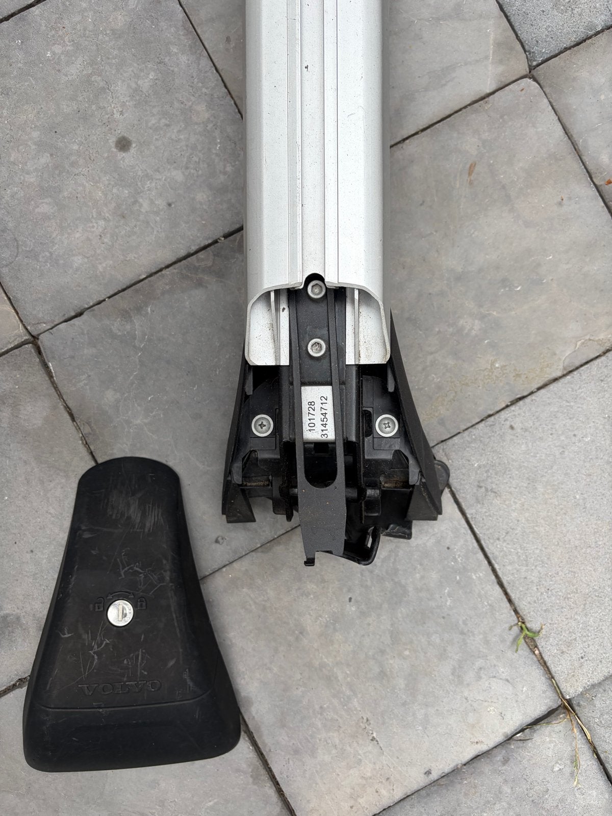 Volvo V40 (12-19) dakdragers met sleutels, Ophalen, Gebruikt