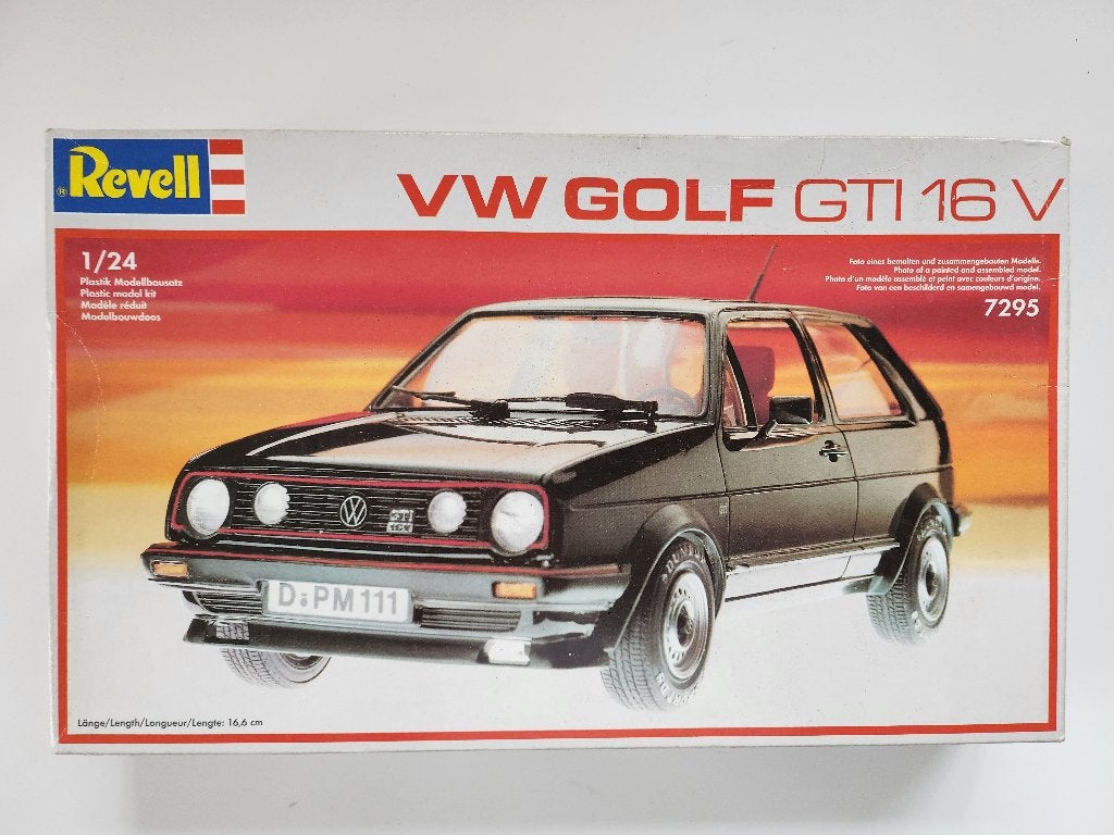 Revell VW Golf GTI 16V, Hobby en Vrije tijd, Modelbouw | Auto's en Voertuigen, Gebruikt, Auto, Ophalen of Verzenden, 1:32 tot 1:50
