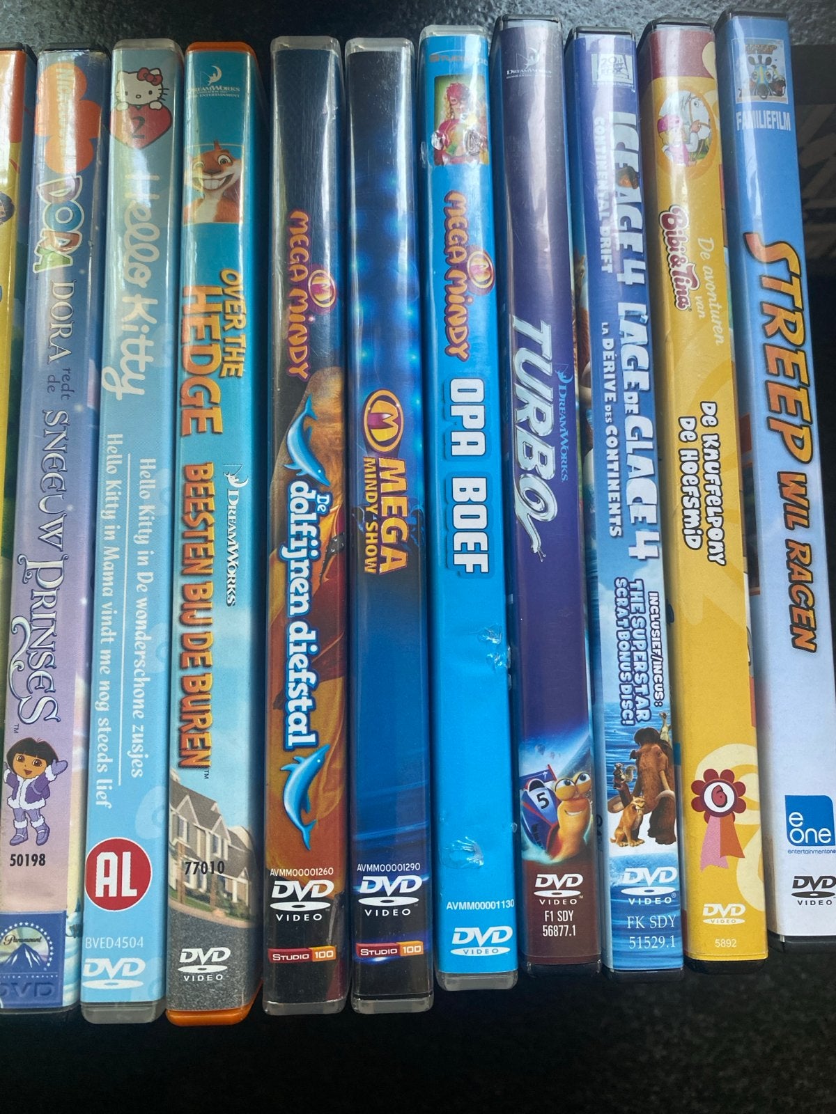 18 kinder dvd's - Diverse titels voor uren kijkplezier, Gebruikt, Animatie, Alle leeftijden, Box/collectie